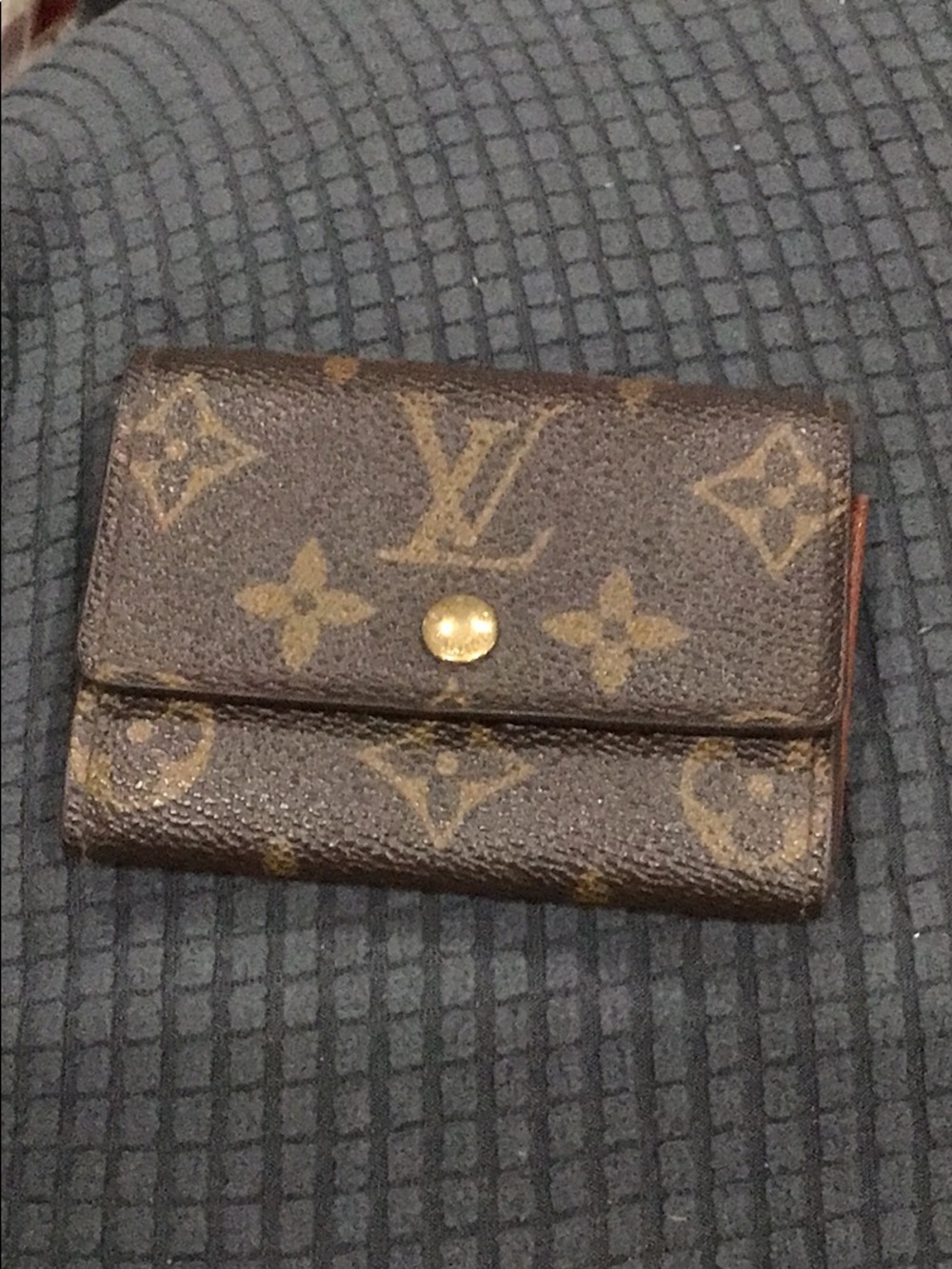 LV Coin pouch